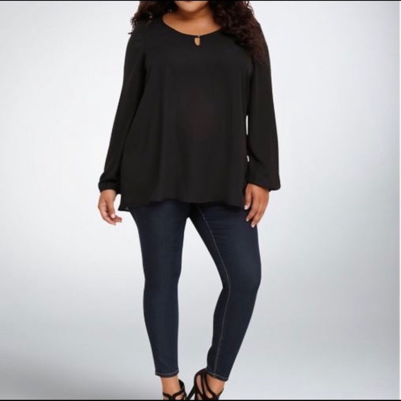 Torrid - Picture 3 of 4